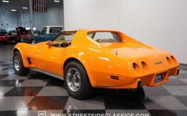 Chevrolet-Corvette-Coupe-1977-9