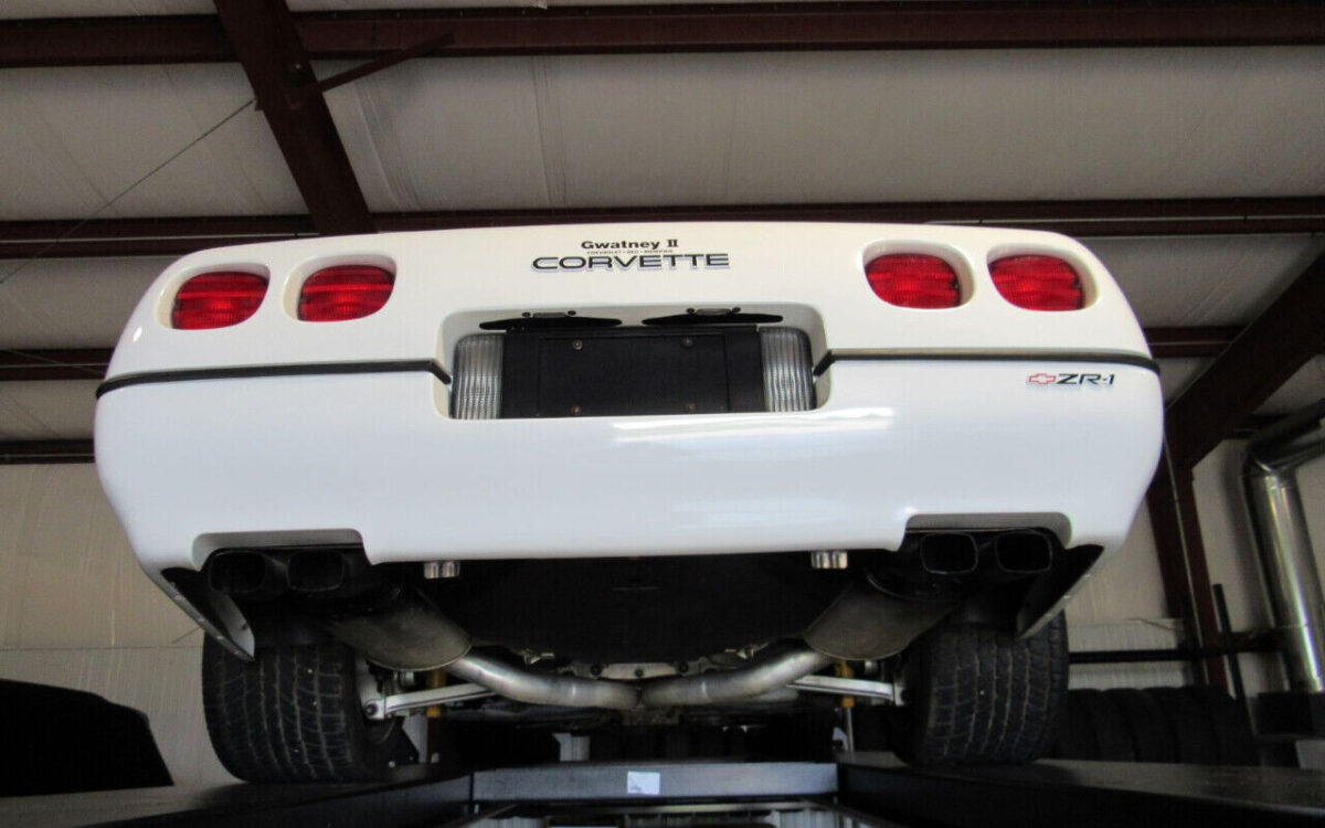 Chevrolet-Corvette-Coupe-1990-19