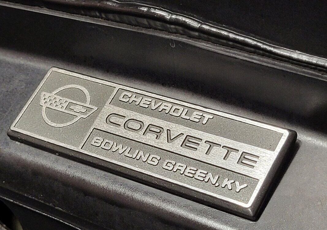 Chevrolet-Corvette-Coupe-1990-23