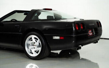 Chevrolet-Corvette-Coupe-1990-7