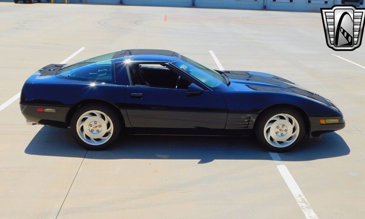 Chevrolet-Corvette-Coupe-1994-11