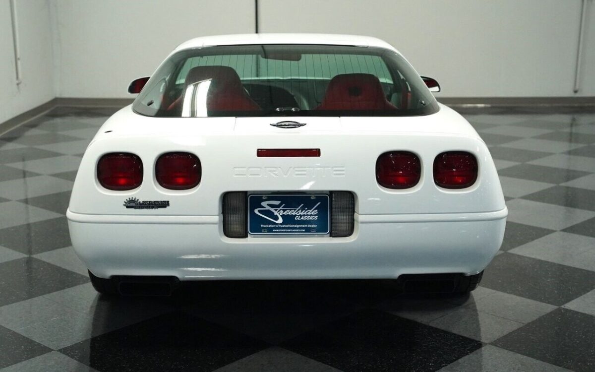 Chevrolet-Corvette-Coupe-1994-8