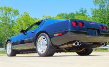 Chevrolet-Corvette-Coupe-1994-8