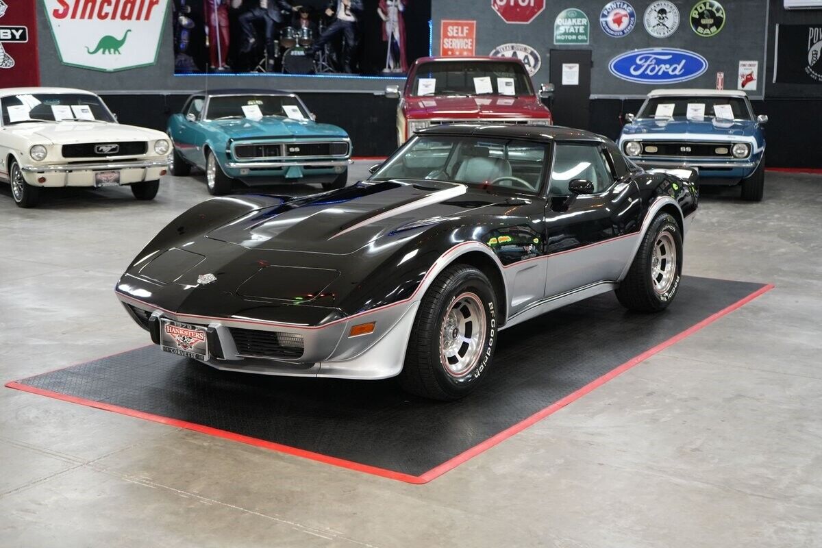 Chevrolet-Corvette-Indianapolis-500-Pace-Car-Edition-Coupe-1978-1