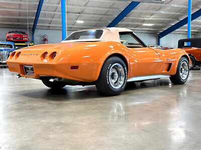 Chevrolet-Corvette-Stingray-Convertible-1974-18