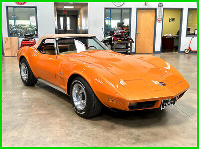 Chevrolet Corvette Stingray Convertible  year1}