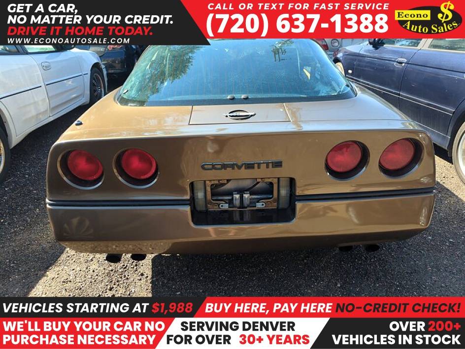 Chevrolet-Corvette-base-1987-4