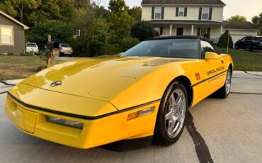 Chevrolet-Corvette-convertible-1986-4