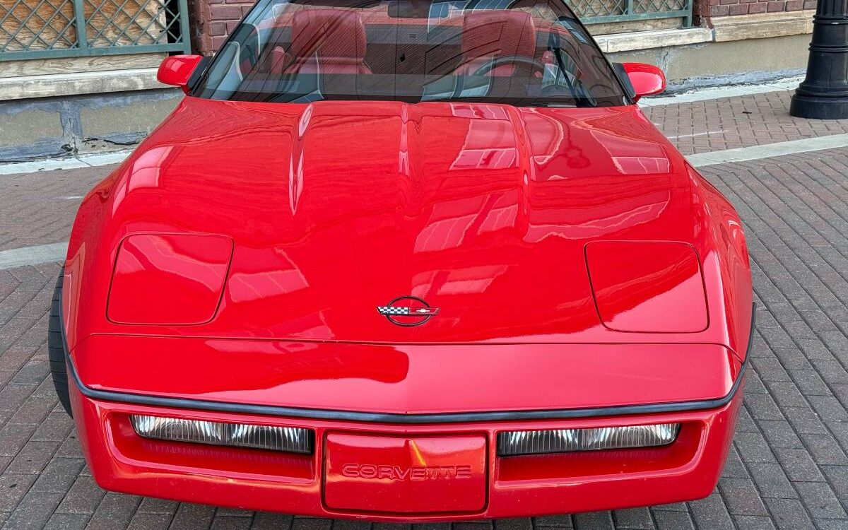 Chevrolet-Corvette-convertible-1989