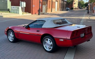 Chevrolet-Corvette-convertible-1989-13