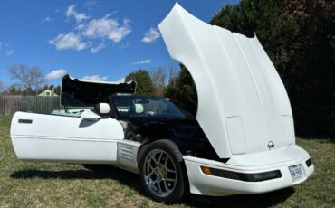 Chevrolet-Corvette-convertible-1992-14