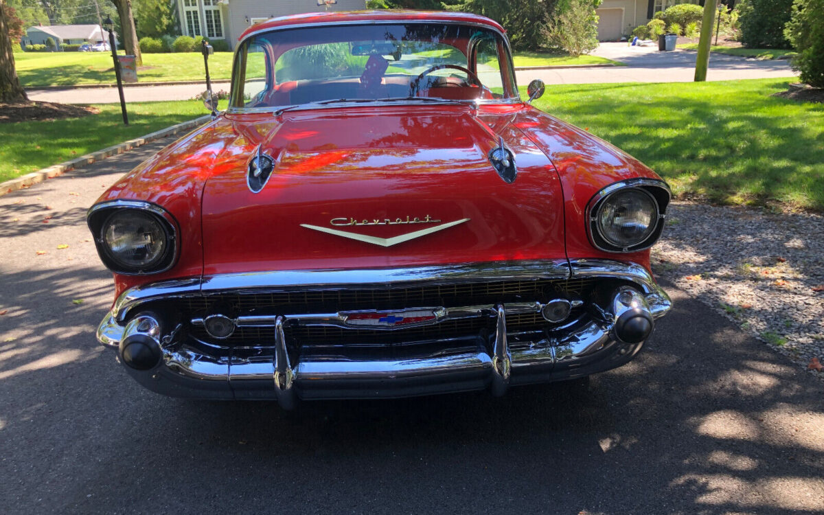 Chevrolet-Coupe-Coupe-1957-37