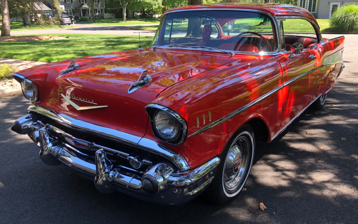 Chevrolet-Coupe-Coupe-1957-39