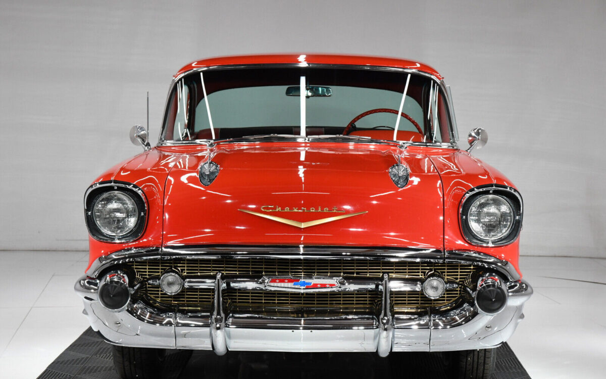 Chevrolet-Coupe-Coupe-1957-6