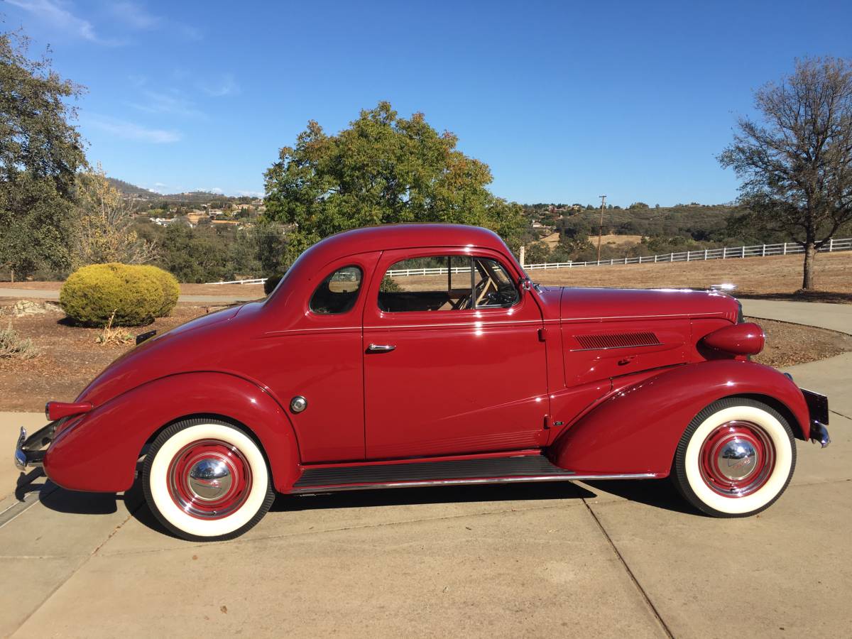 Chevrolet-Deluxe-business-coupe-1937-4