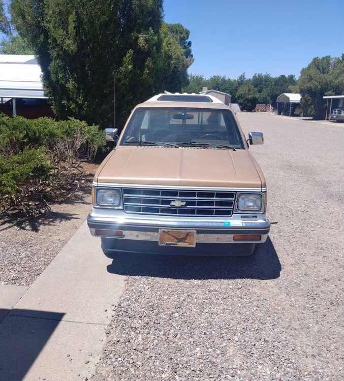 Chevrolet-Durango-1986-2