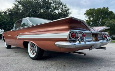 Chevrolet-Impala-1960-2