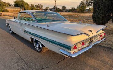 Chevrolet-Impala-1960-6