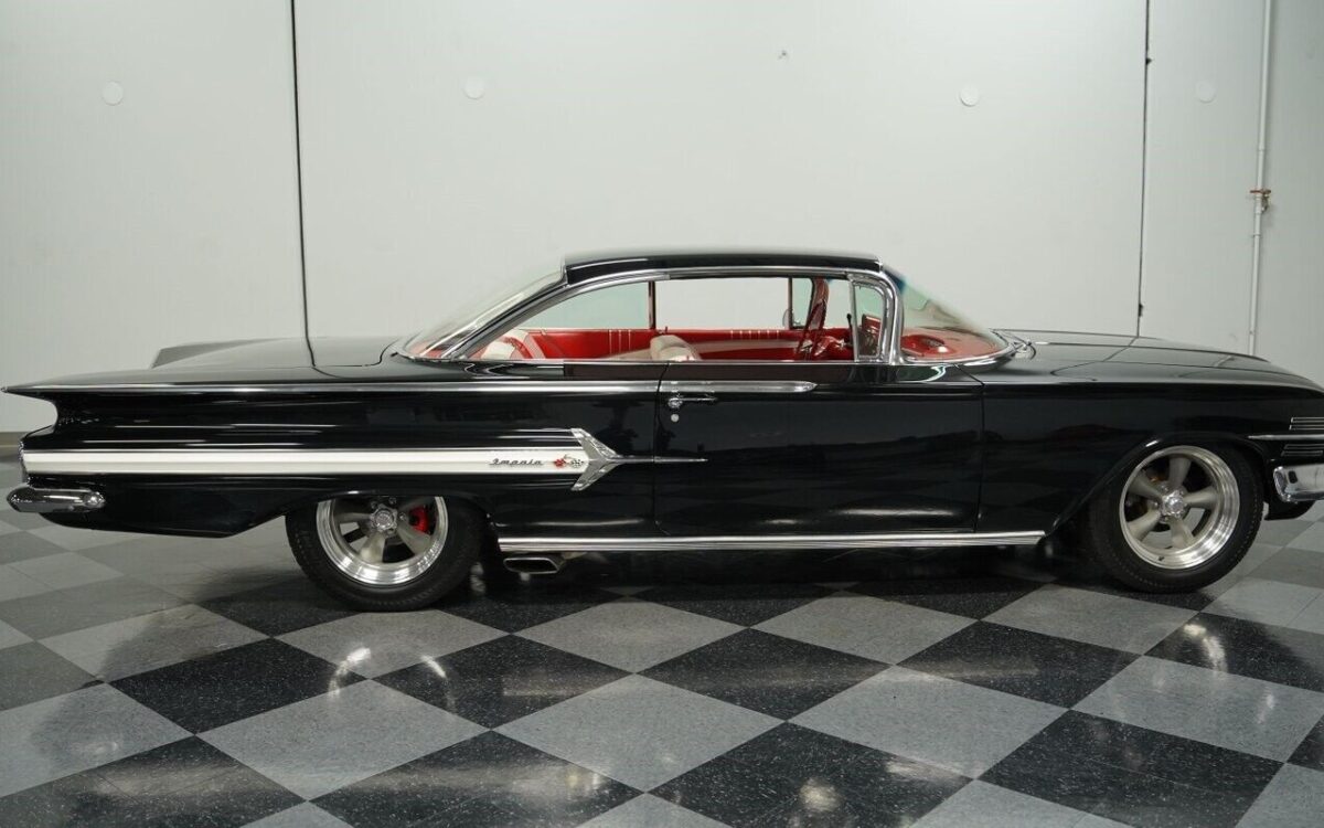 Chevrolet-Impala-Coupe-1960-11