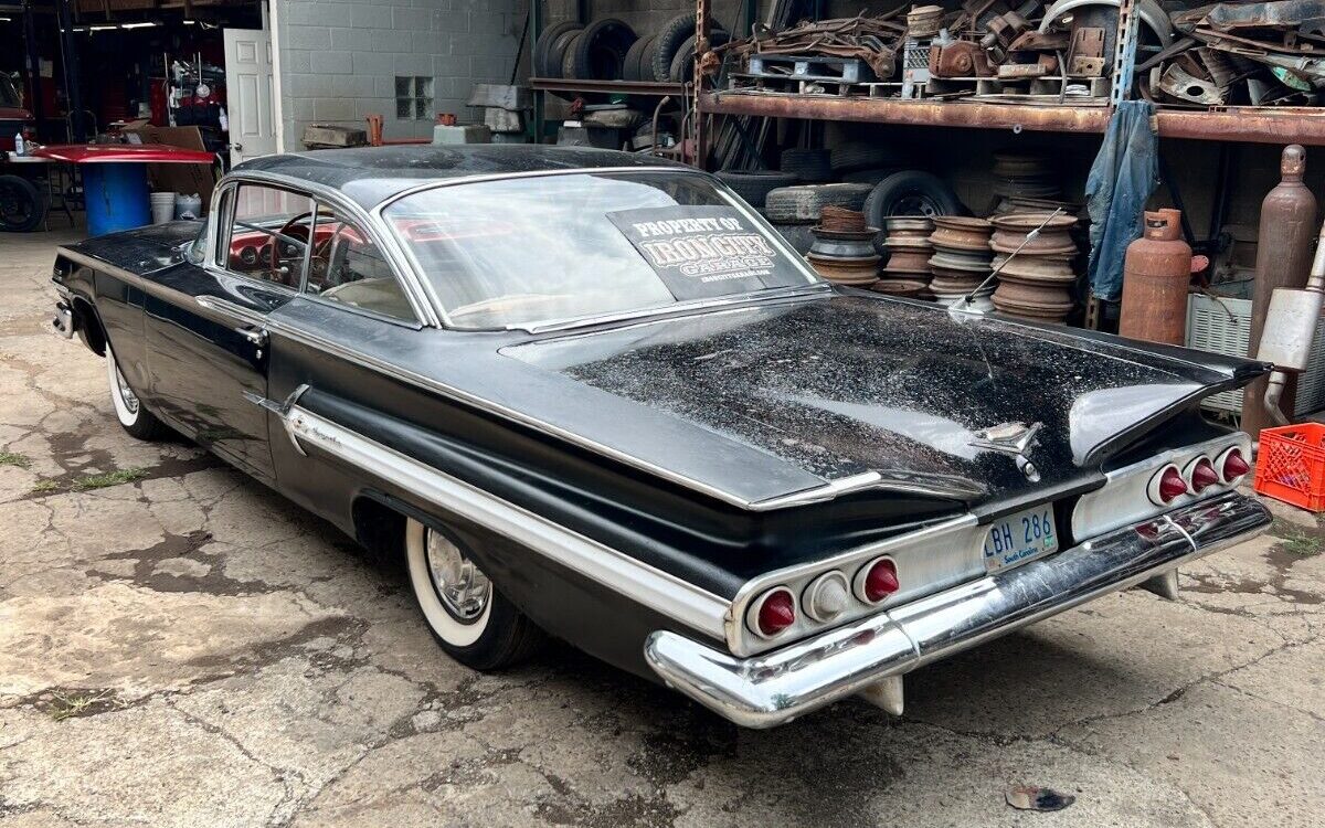 Chevrolet-Impala-Coupe-1960-5