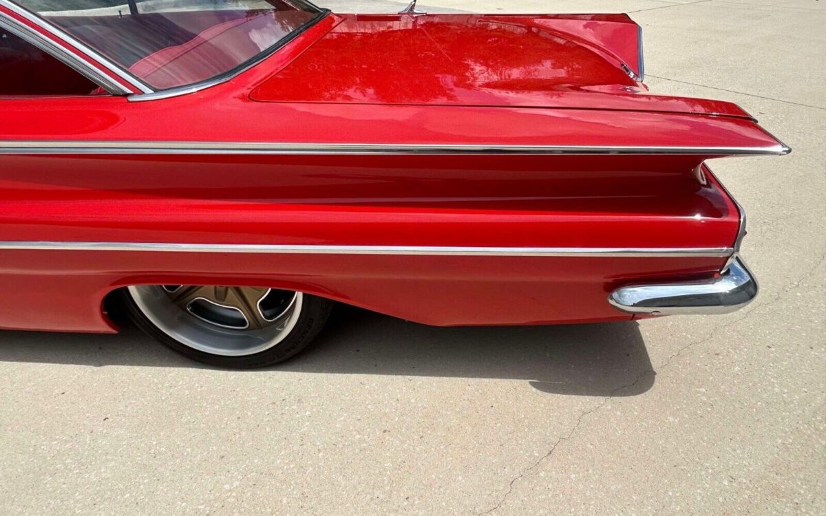 Chevrolet-Impala-Coupe-1960-6