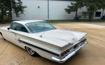 Chevrolet-Impala-Coupe-1960-6