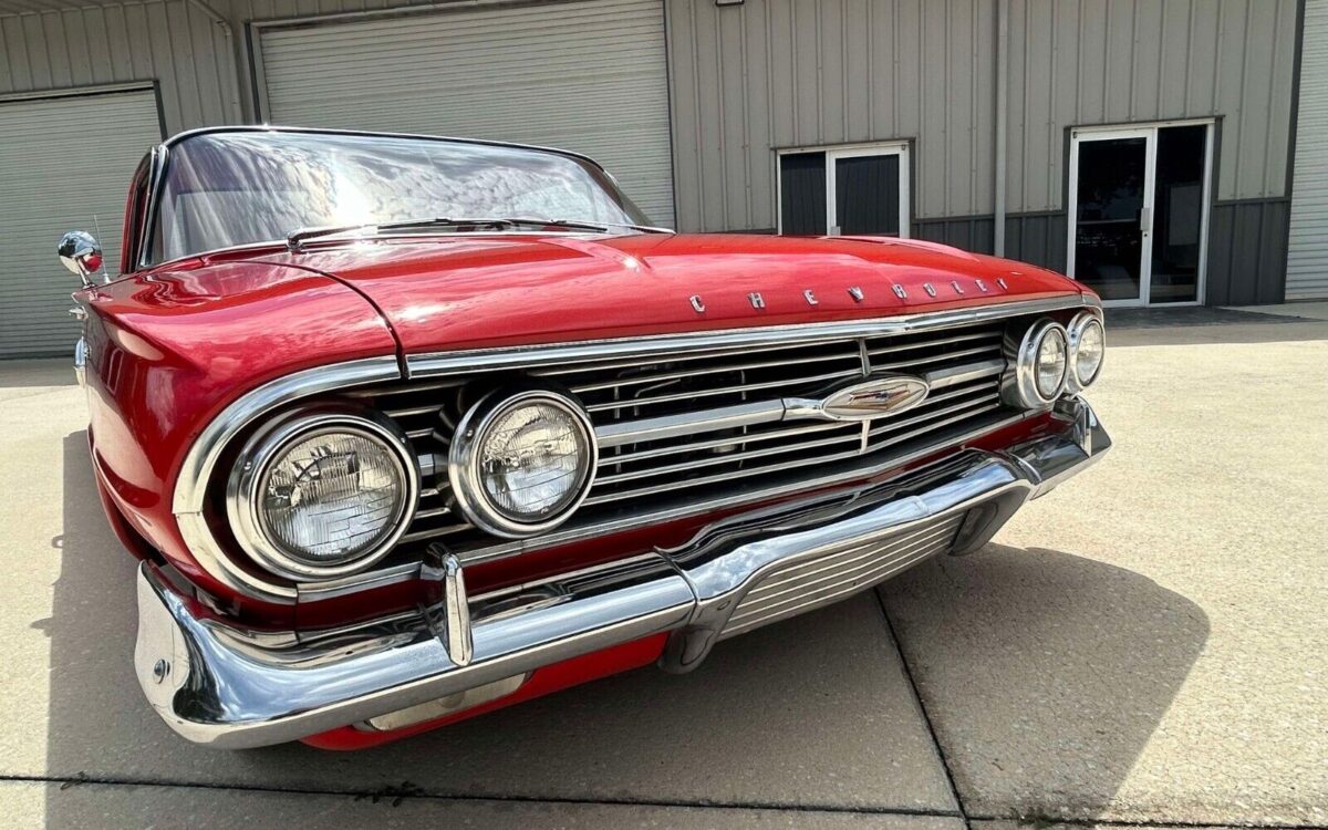 Chevrolet-Impala-Coupe-1960-8