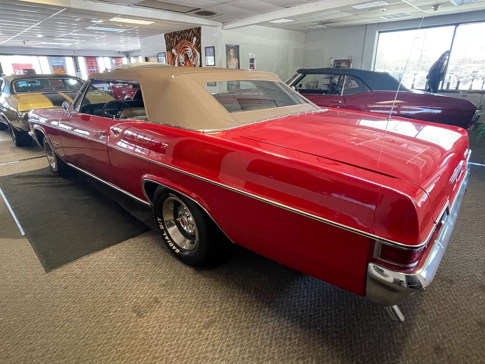 Chevrolet-Impala-SS-427-Cabriolet-1966-5