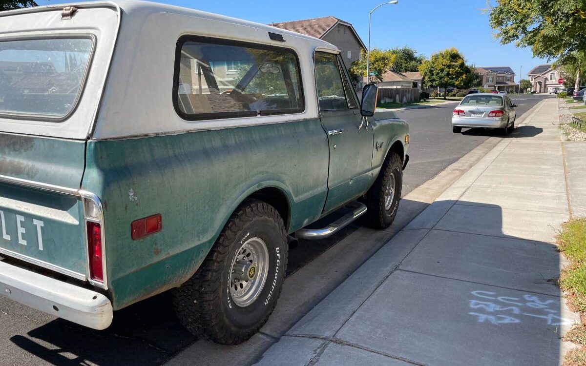 Chevrolet-K5-blazer-1970-2