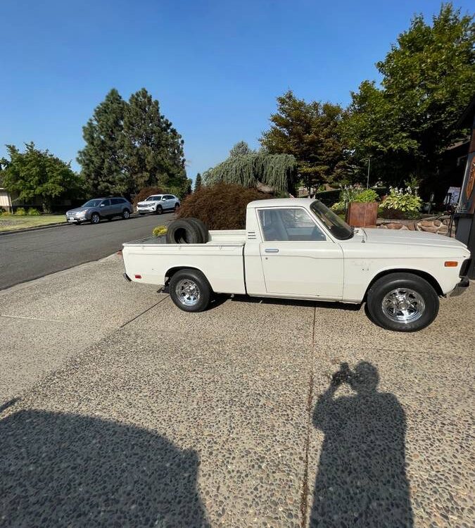 Chevrolet-Luv-1980