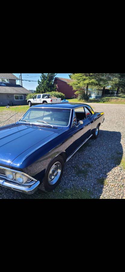 Chevrolet-Malibu-1966-1