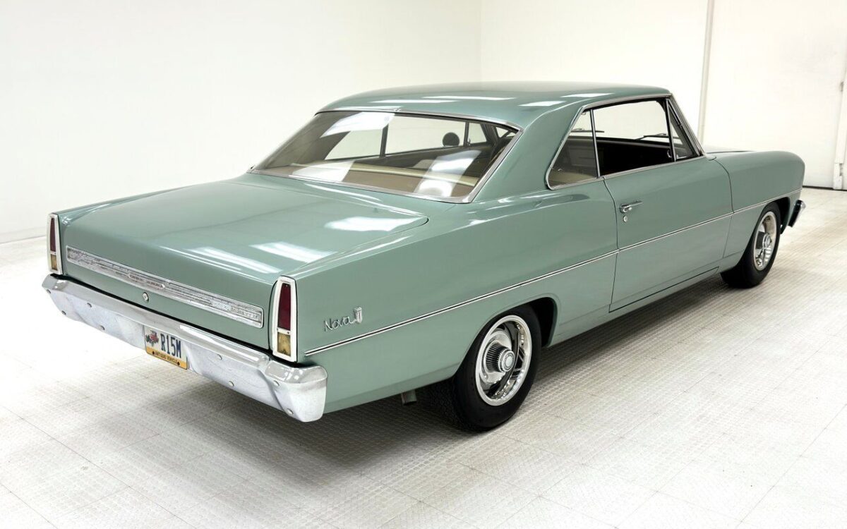 Chevrolet-Nova-1966-4