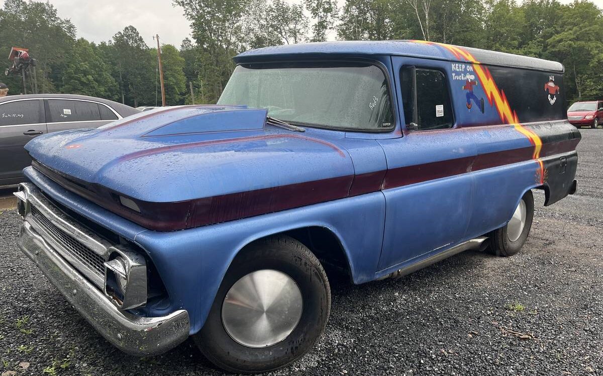 Chevrolet-Panel-truck-1961