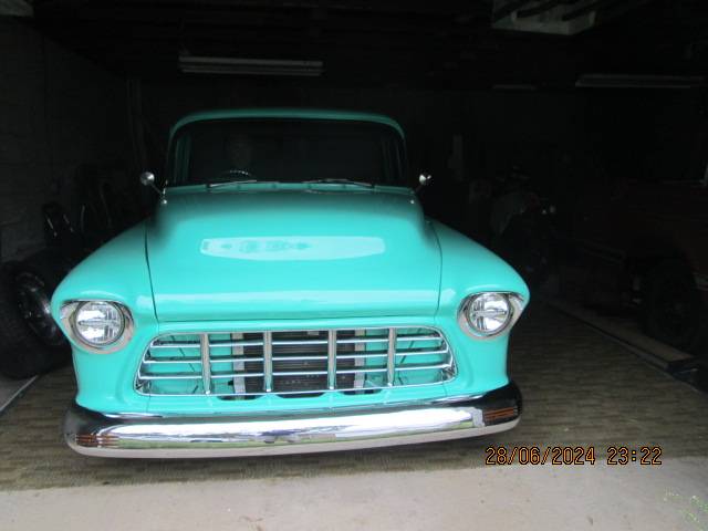 Chevrolet-Pickup-truck-1956-1