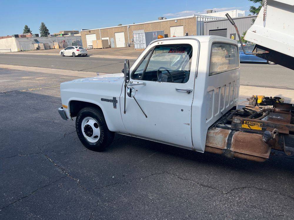 Chevrolet-Rv-3500-series-diesel-1988-8