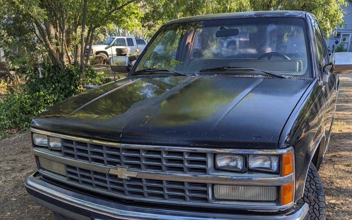 Chevrolet-Silverado-1500-1988-1