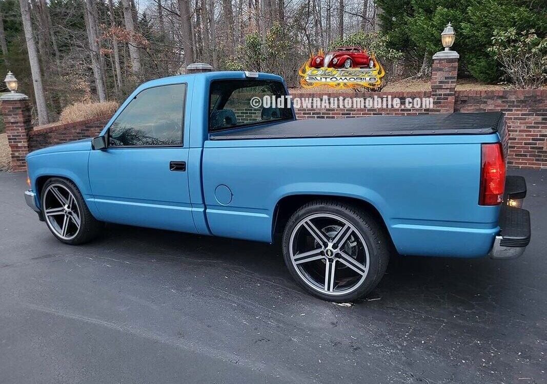 Chevrolet-Silverado-1500-Pickup-1993-6