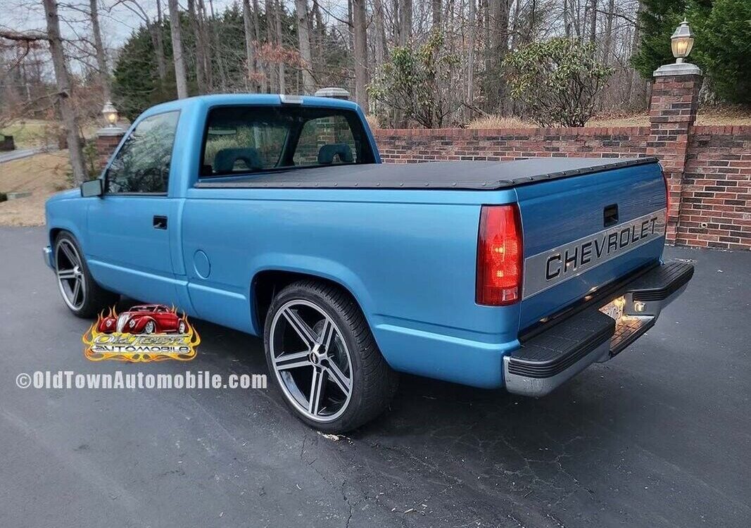 Chevrolet-Silverado-1500-Pickup-1993-7