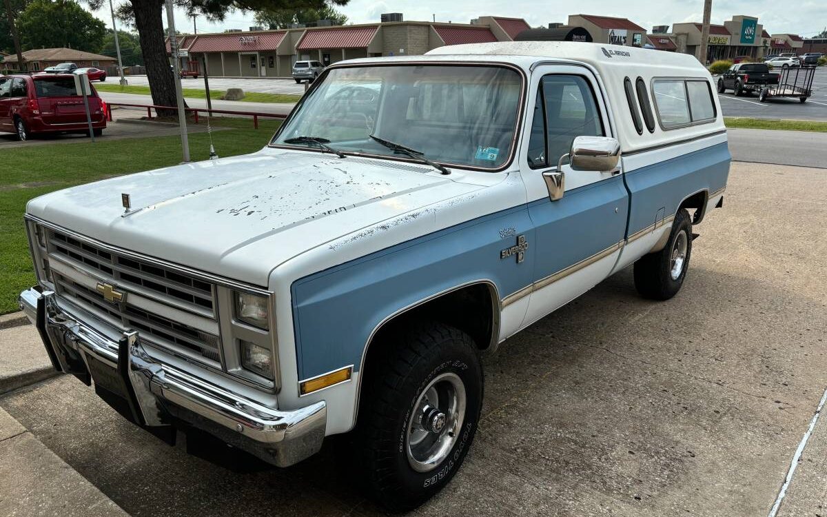 Chevrolet-Silverado-1985-14