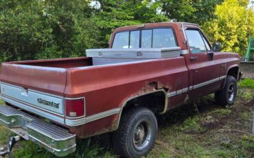 Chevrolet-Silverado-1986