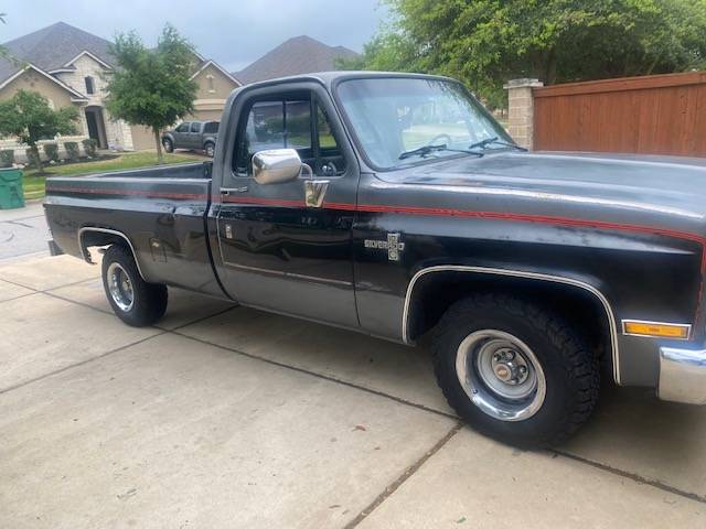 Chevrolet-Silverado-1987-1