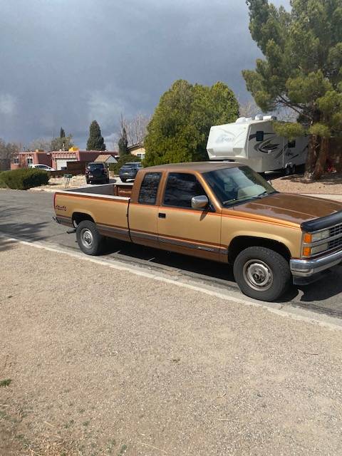 Chevrolet-Silverado-1990-1