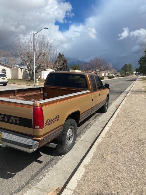 Chevrolet-Silverado-1990-2