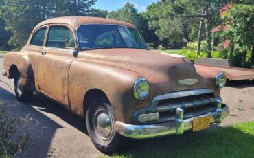 Chevrolet-Styleline-deluxe-1952