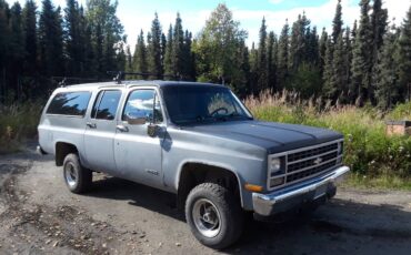 Chevrolet-Suburban-1500-1989