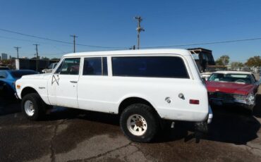 Chevrolet-Suburban-1971-16