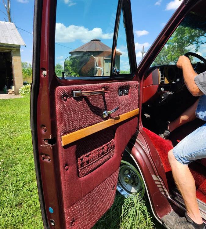 Chevrolet-Van-custom-c20-1987-6