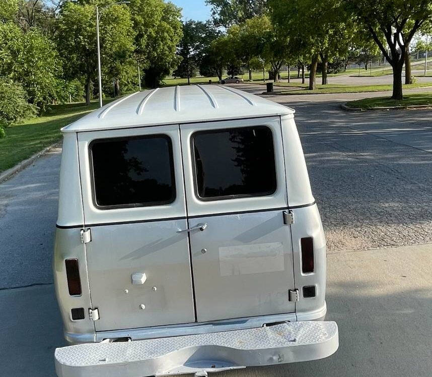 Chevrolet-Van-g-10-1969-7