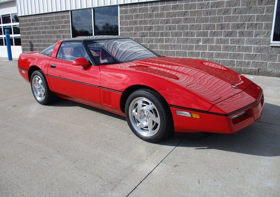 Chevrolet-ZR1-1990-1