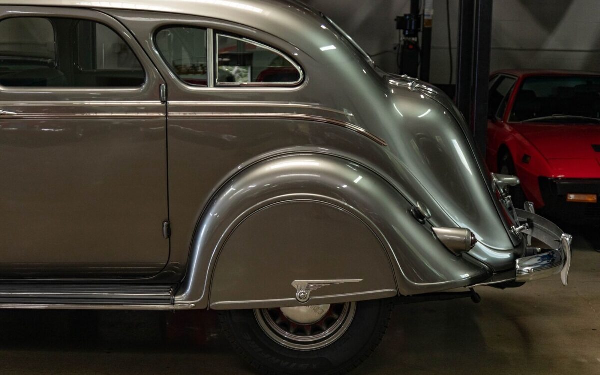 Chrysler-Airflow-Series-C11-Berline-1936-6